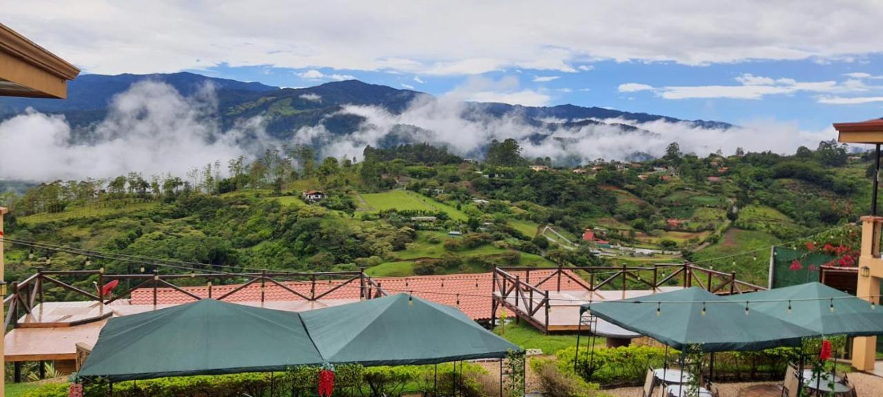 Paraiso Orocay Lodge Экстерьер фото
